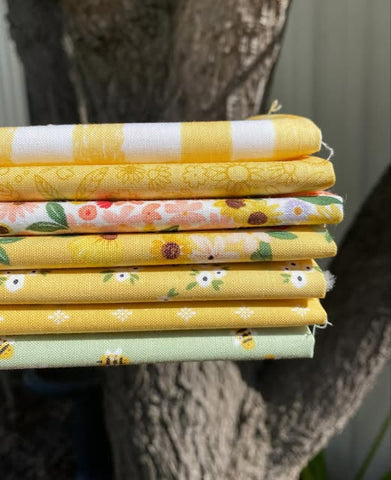 HOMEMADE Sunshine Fat Quarter Bundle