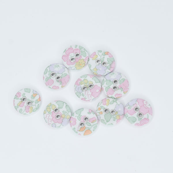 LIBERTY BUTTONS 16mm Betsy Ann H - NEW ARRIVAL