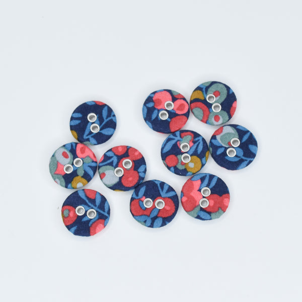 LIBERTY BUTTONS 16mm Wiltshire Q - NEW ARRIVAL