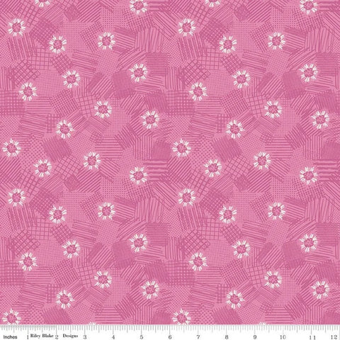 MEADOW LANE Scribbled Floral Pink - FAT QUARTER