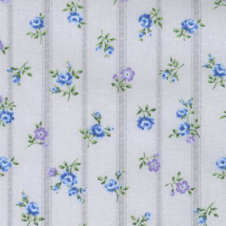 FLOWER FIELDS 2017 31729L-90 Lilac - FAT QUARTER